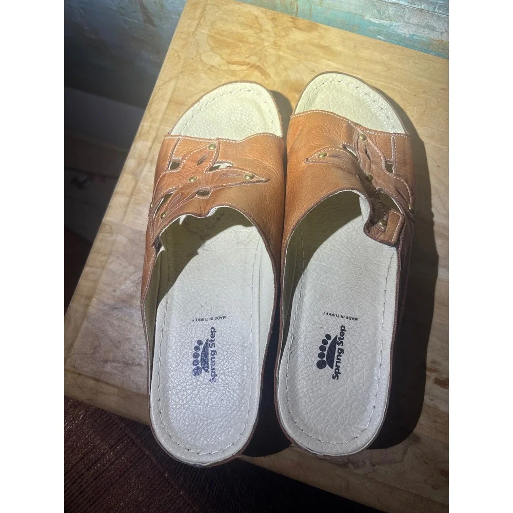 Spring Step Star-MBR Tan Leather Floral Cutout Wedge Slide Sandals Womens 9 40